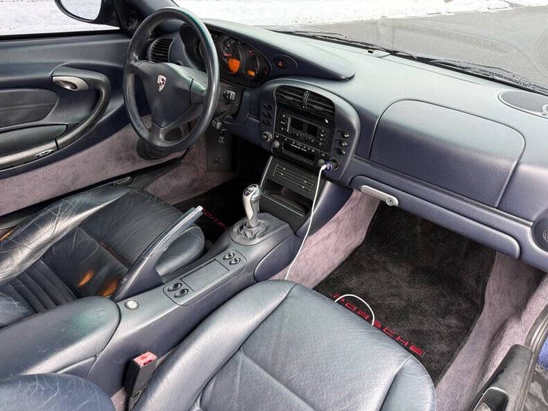 2002 Porsche 911 Carrera