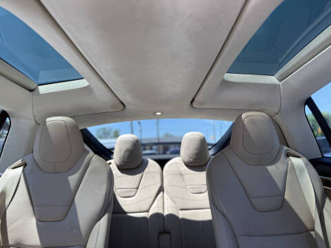2017 Tesla Model X 90D