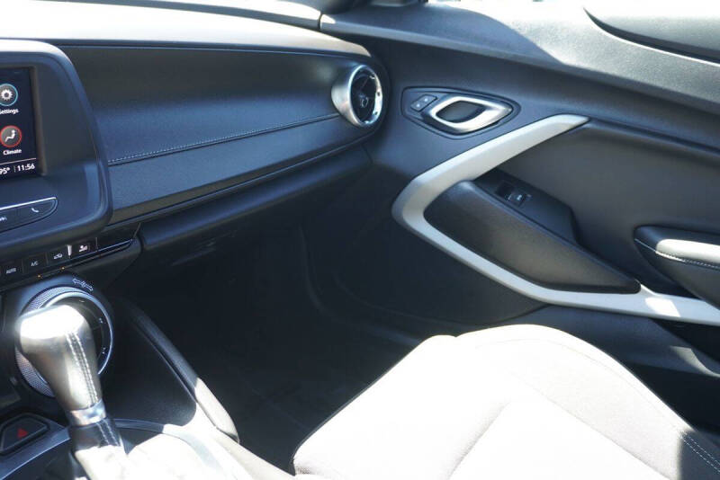 2021 Chevrolet Camaro LT