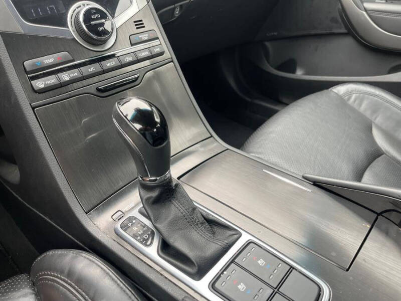 2017 Hyundai Azera