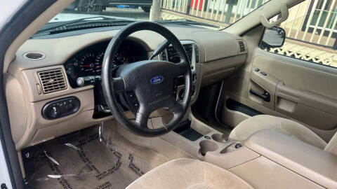 2005 Ford Explorer XLT