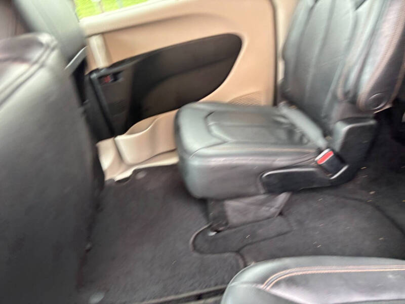 2018 Chrysler Pacifica Touring L