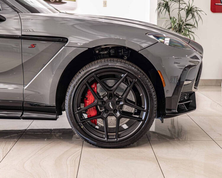 2026 Aston Martin DBX S