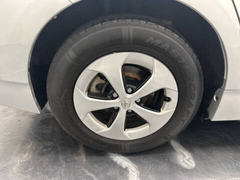 2014 Toyota Prius Four