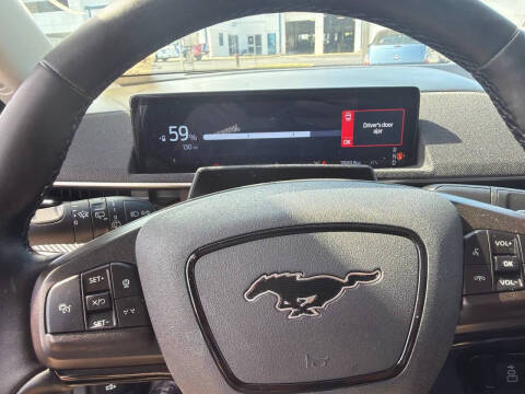 2025 Ford Mustang Mach-E Select
