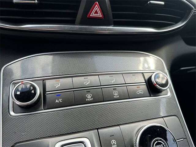 2023 Hyundai Santa Fe SE