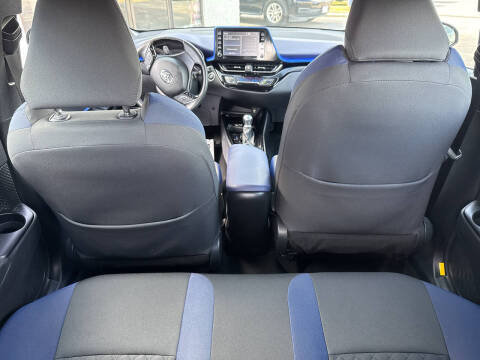 2021 Toyota C-HR XLE