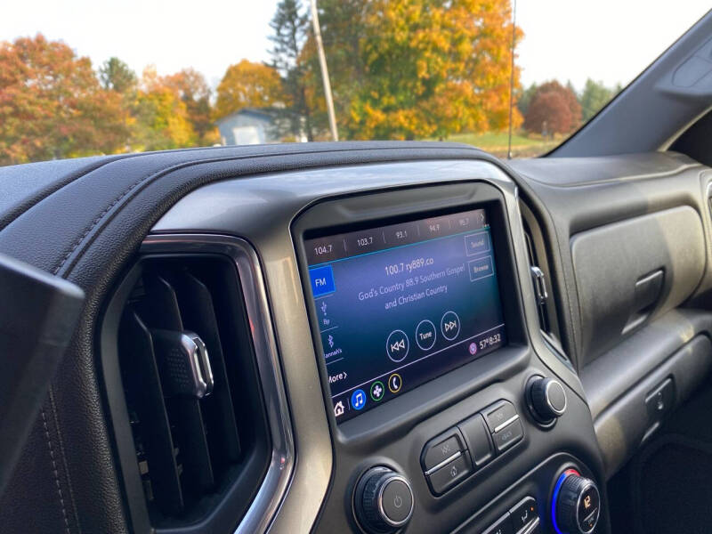 2020 Chevrolet Silverado 1500 LT photo 11