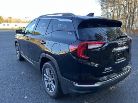 2024 GMC Terrain SLT