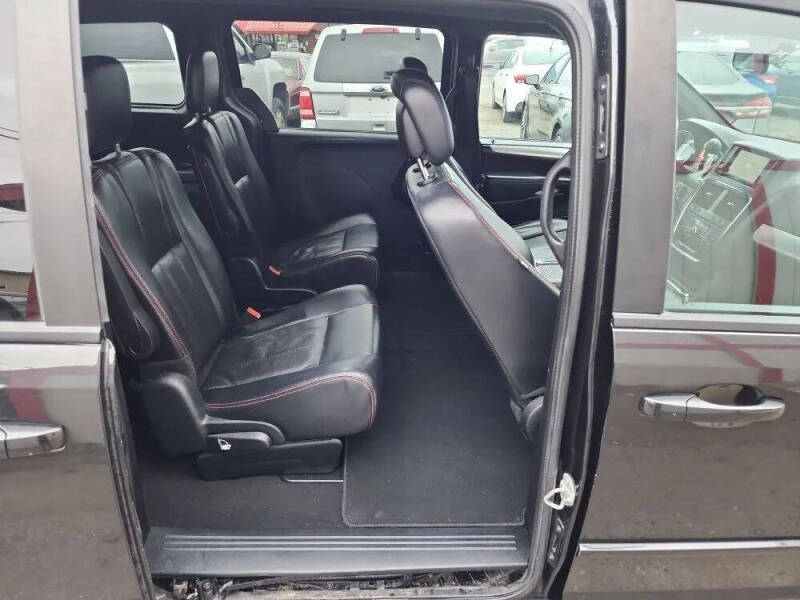 2016 Dodge Grand Caravan R/T