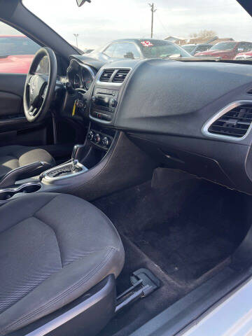 2013 Dodge Avenger SE