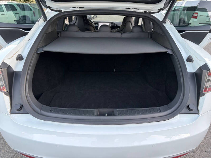 2014 Tesla Model S P85