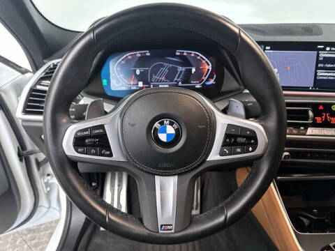 2023 BMW X6 xDrive40i