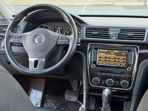 2014 Volkswagen Passat 2.0L TDI SEL Premium