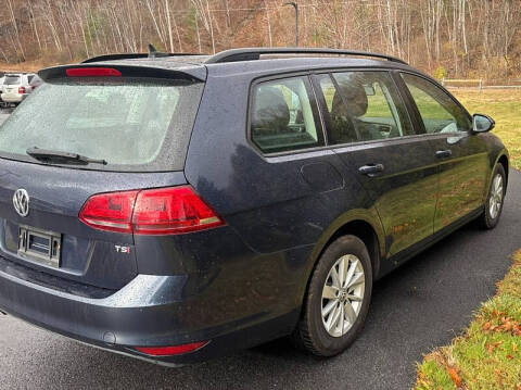 2017 Volkswagen Golf SportWagen TSI SE