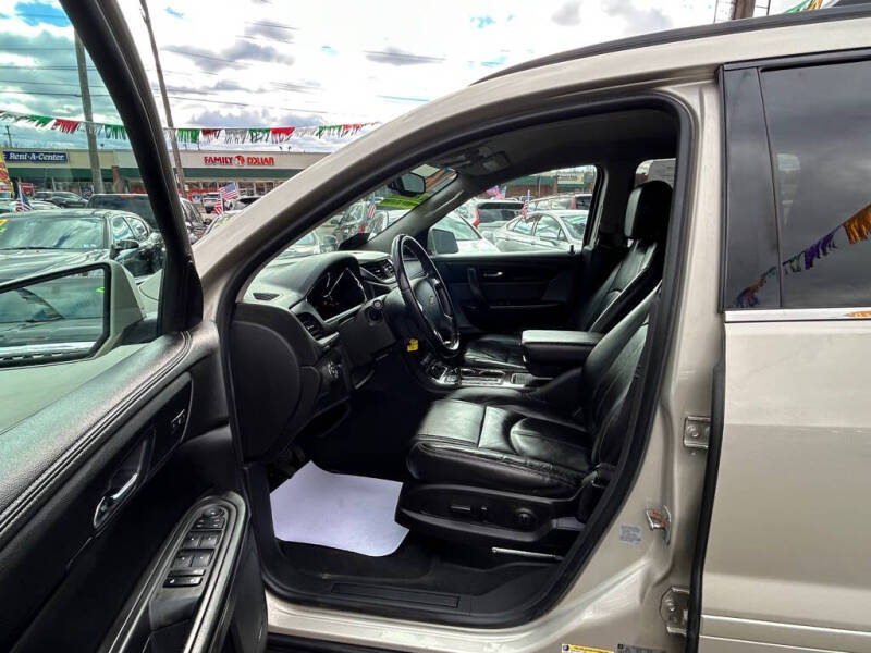 2016 Chevrolet Traverse LT