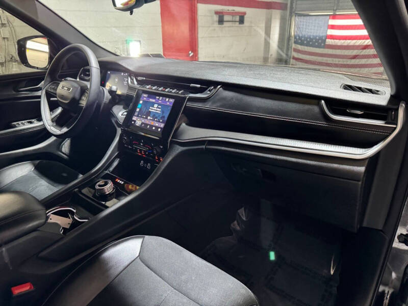 2024 Jeep Grand Cherokee L Altitude