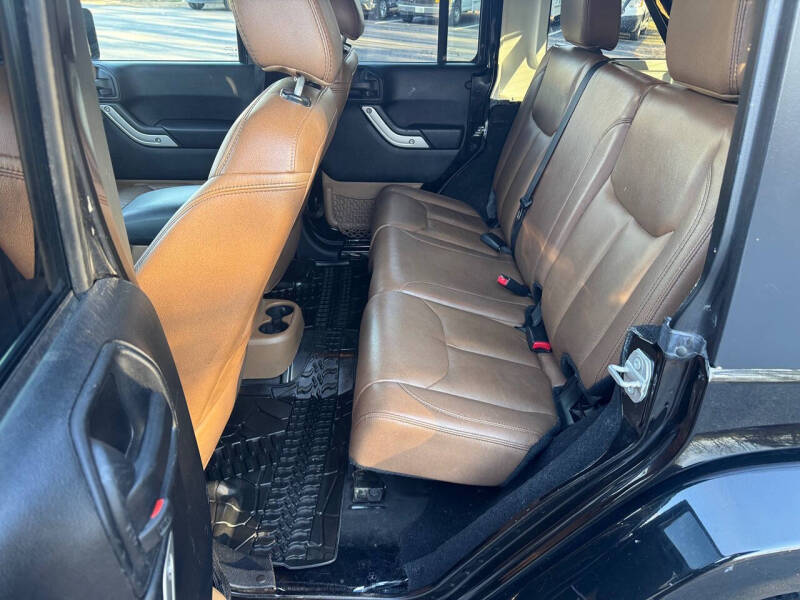 2016 Jeep Wrangler Unlimited Sahara