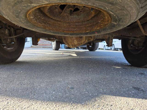 2005 Ford E-Series E-250