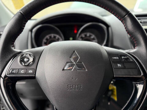 2022 Mitsubishi Outlander Sport LE