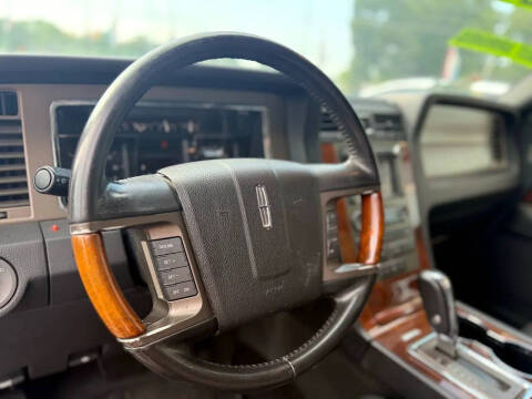 2011 Lincoln Navigator