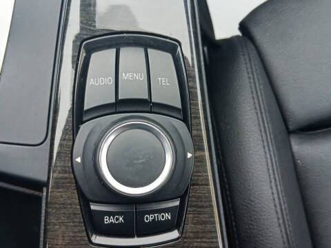 2016 BMW 3 Series 320i