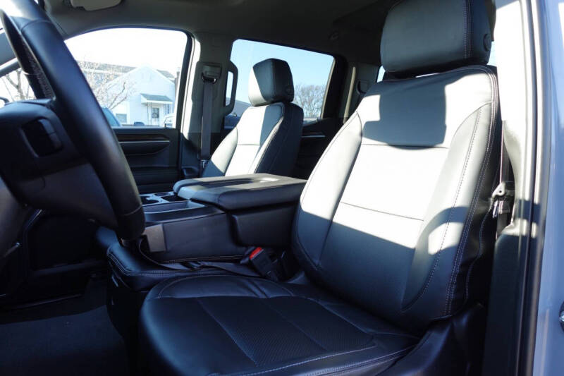 2024 GMC Sierra 1500 Elevation Standard