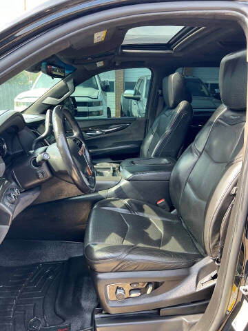 2018 Cadillac Escalade ESV Platinum
