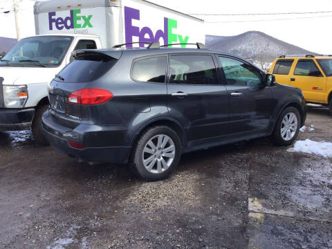 2009 Subaru Tribeca 7-Pass.