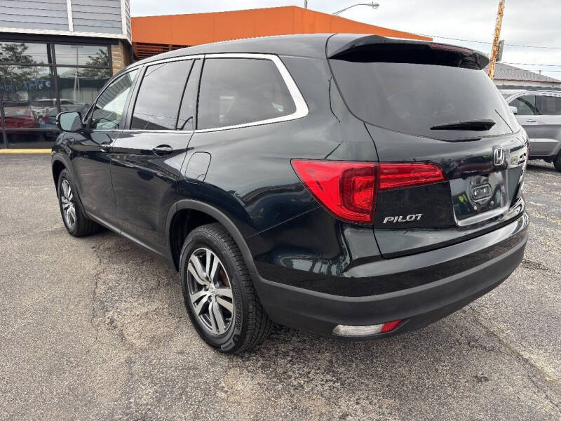 2017 Honda Pilot EX