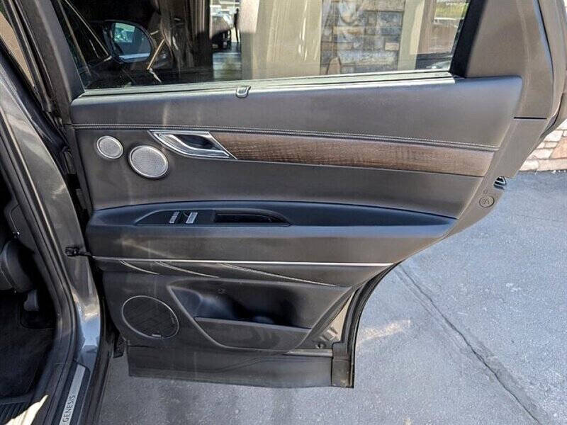 2022 Genesis GV80 2.5T