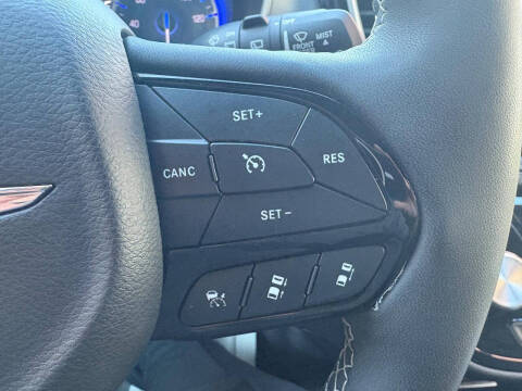 2024 Chrysler Pacifica Touring