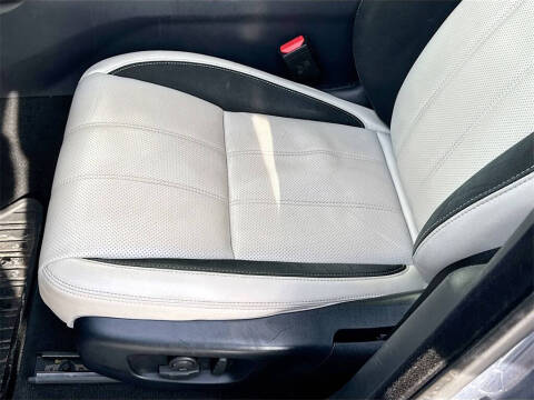 2020 Land Rover Range Rover Velar P250 R-Dynamic S