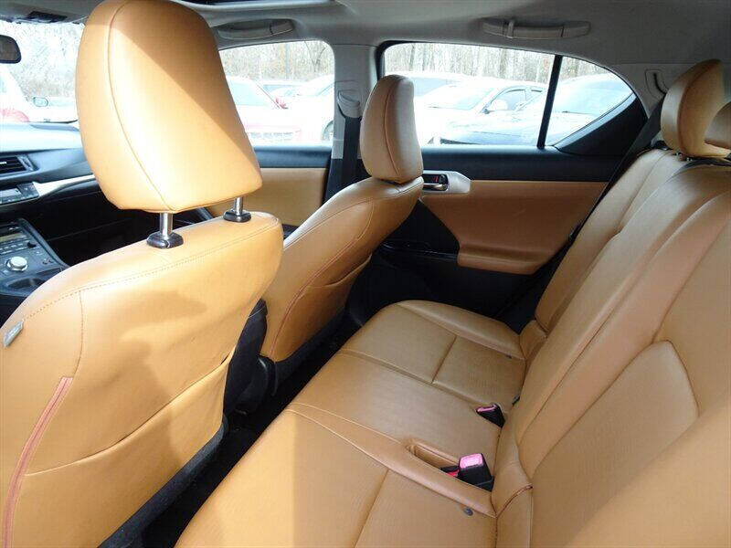 2011 Lexus CT 200h Premium