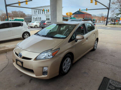 2010 Toyota Prius for sale at ROBINSON AUTO BROKERS in Dallas NC