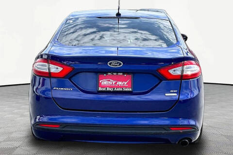 2016 Ford Fusion SE