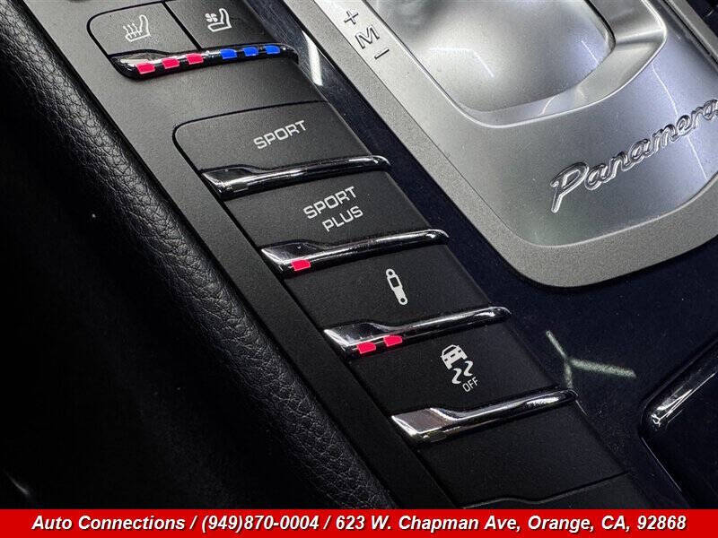 2012 Porsche Panamera