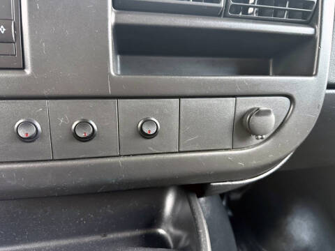 2013 Chevrolet Express 2500