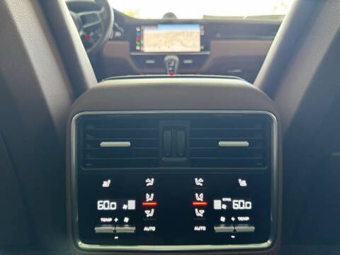 2023 Porsche Cayenne GTS Coupe