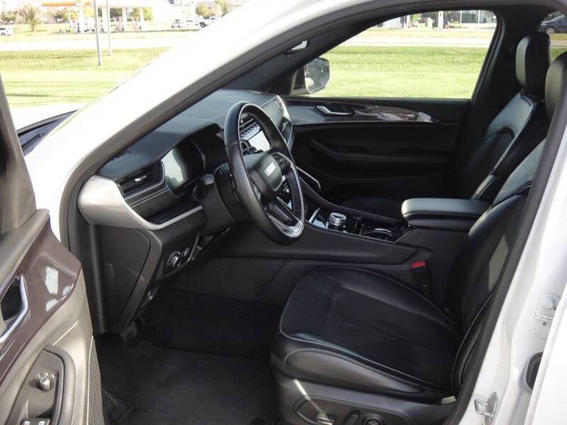 2021 Jeep Grand Cherokee L Altitude