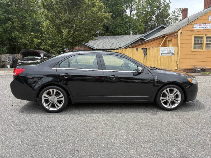 2011 Lincoln MKZ