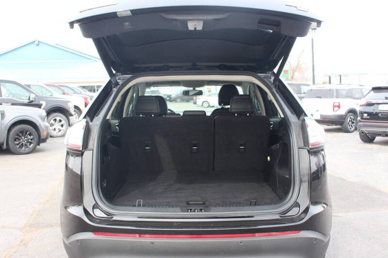 2016 Ford Edge SEL