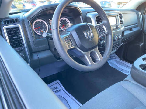 2024 RAM 1500 Classic