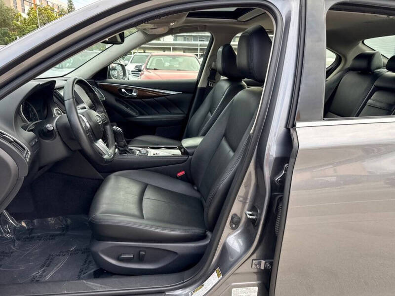 2018 Infiniti Q50 3.0T Luxe