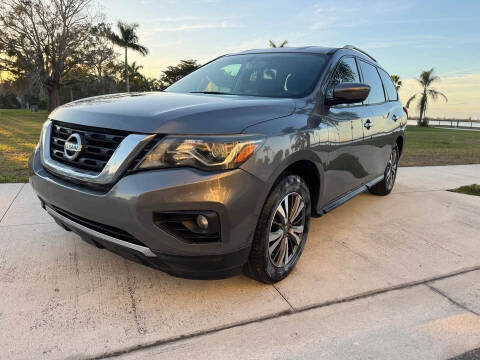2017 Nissan Pathfinder SV