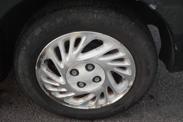 1998 Saturn S-Series SC1