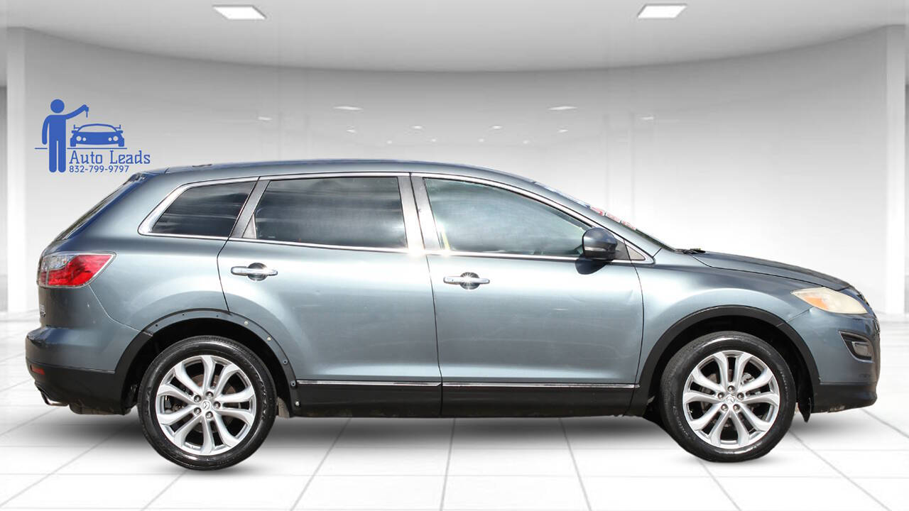 2011 Mazda CX-9 Grand Touring photo 12