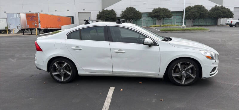 2012 Volvo S60 T6 R-Design