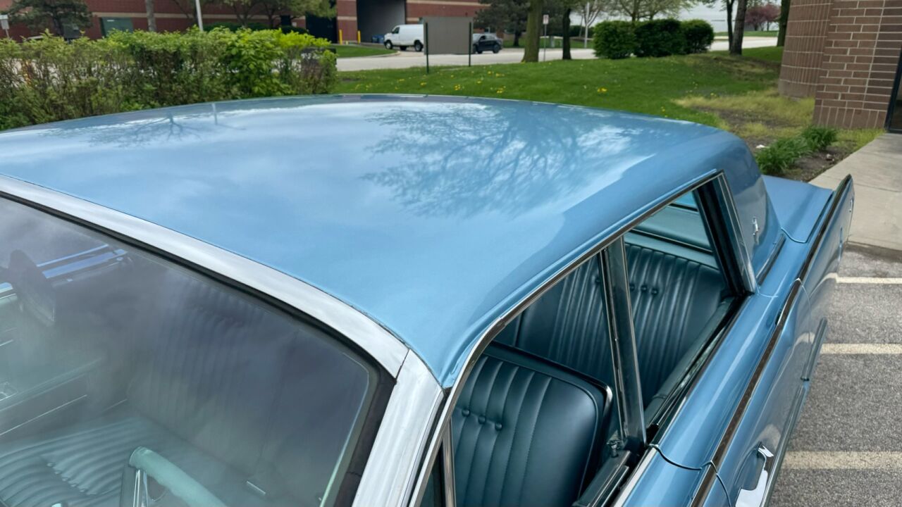 1964 Lincoln Continental 17