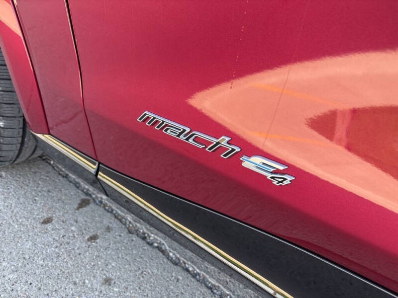 2025 Ford Mustang Mach-E GT